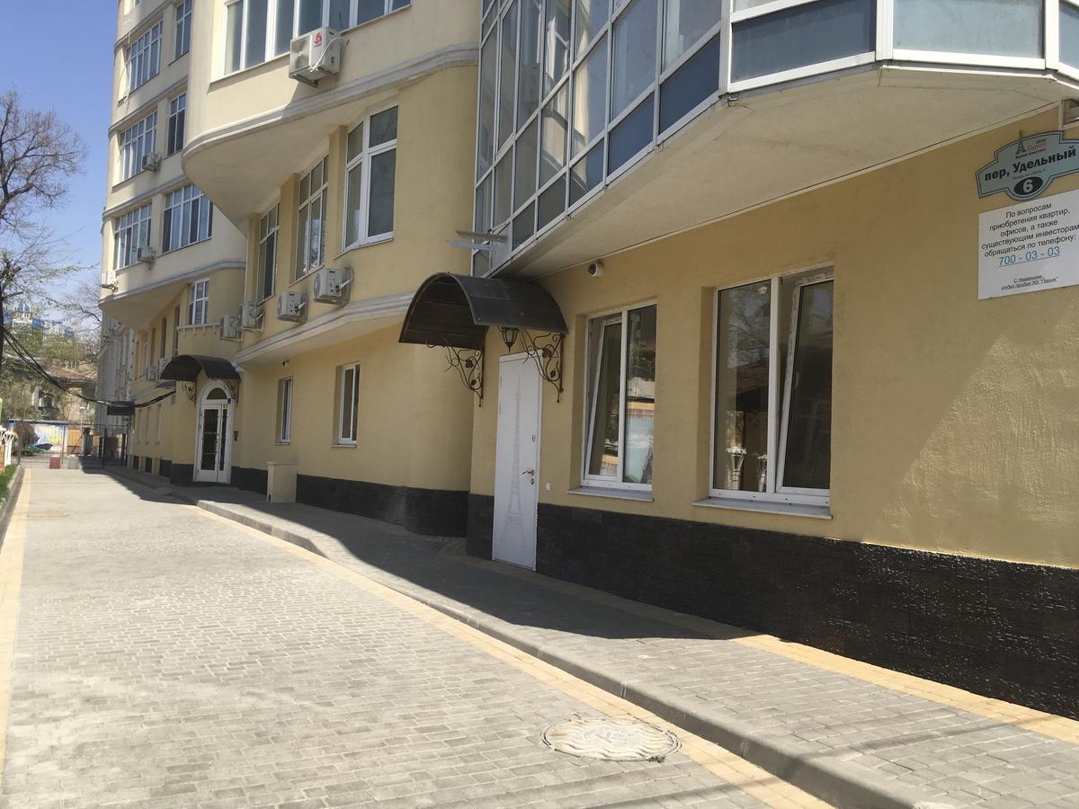 Стильная Квартира Возле Моря На Французском Бульваре Odessa Exterior foto